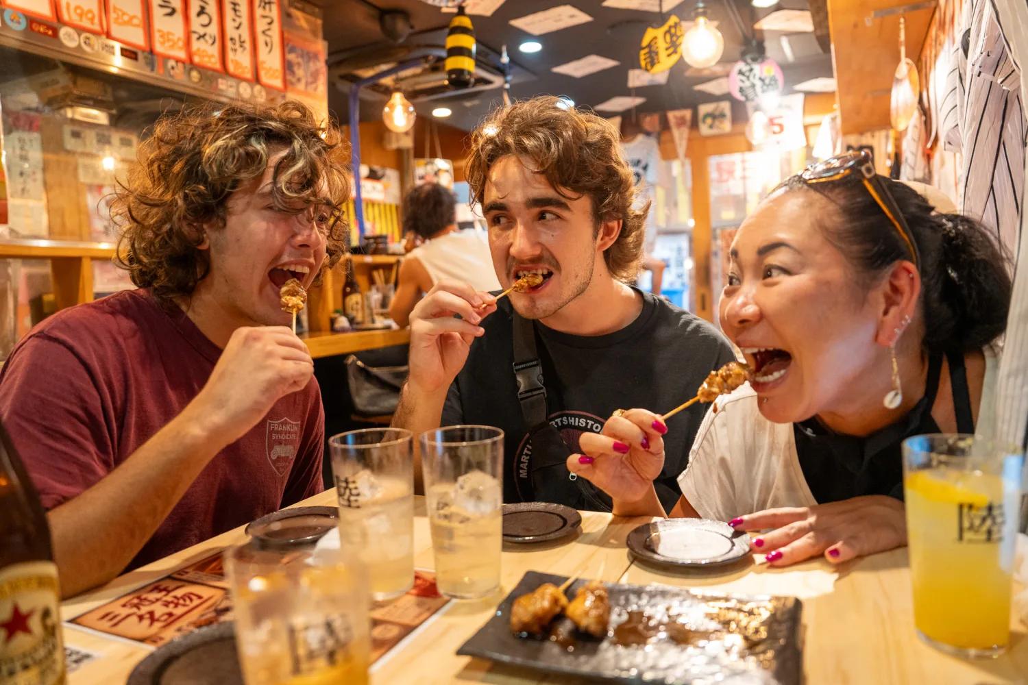 Osaka bar crawl through four eras in Tenma